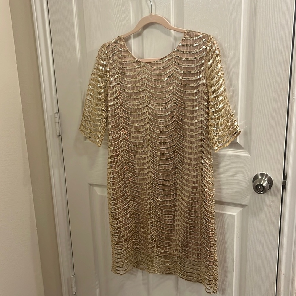 Dear’Gles gold sequin dress